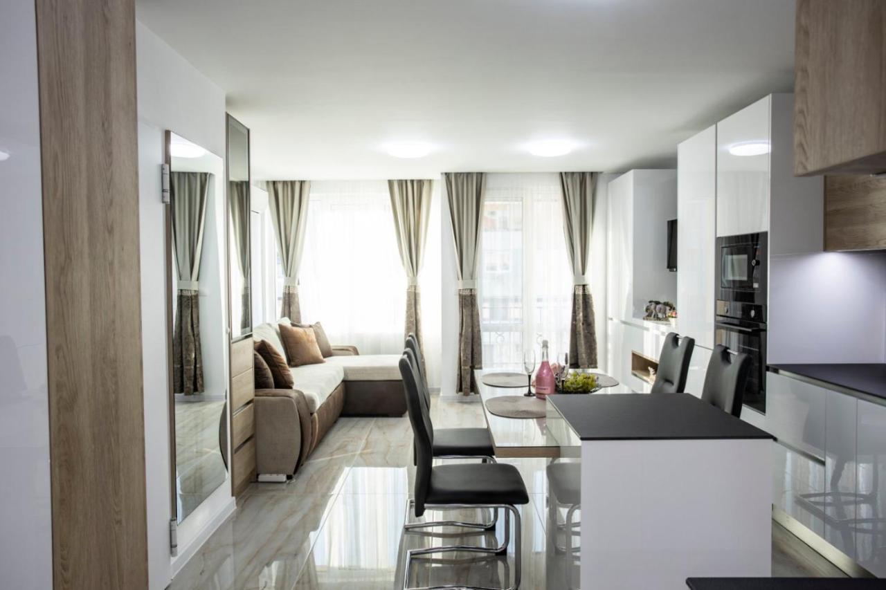Апартамент За Гости Ивви-1 Apartment Бургас Екстериор снимка